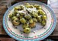 Gnocchi mit Basilikum - Pesto und Garnelen