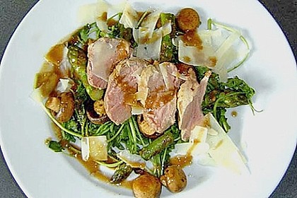 Schweinefilet mit Rucola und grünem Spargel 11