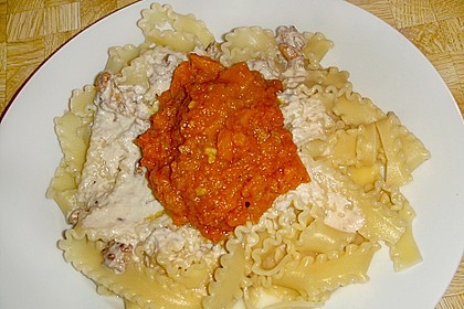 Bandnudeln mit K&uuml;rbis und Gorgonzola - Walnuss - Sauce 3