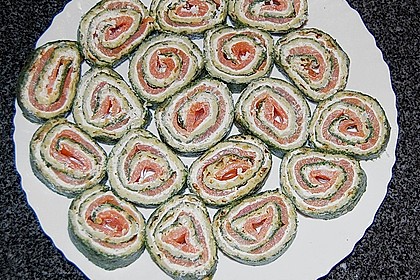 Lachsrolle mit Spinat und Frischkäse 101