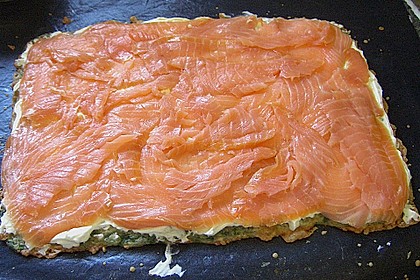 Lachsrolle mit Spinat und Frischkäse 96