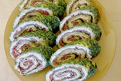 Lachsrolle mit Spinat und Frischkäse 121