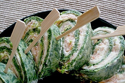 Lachsrolle mit Spinat und Frischkäse 33