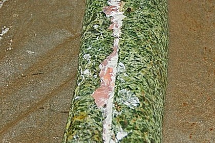 Lachsrolle mit Spinat und Frischkäse 139