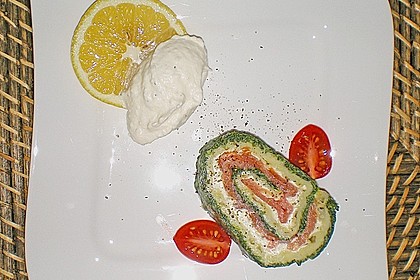 Lachsrolle mit Spinat und Frischkäse 80