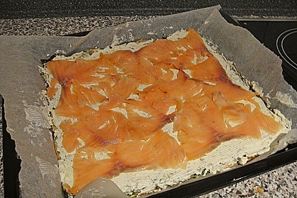 Lachsrolle mit Spinat und Frischkäse 142