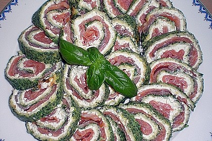 Lachsrolle mit Spinat und Frischkäse 63
