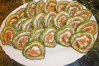Lachsrolle mit Spinat und Frischkäse 27