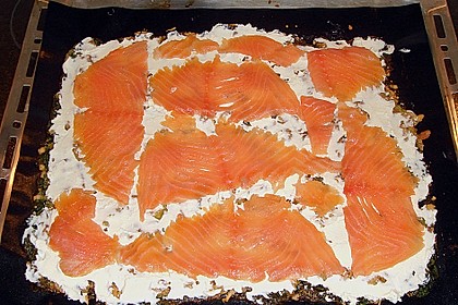 Lachsrolle mit Spinat und Frischkäse 120