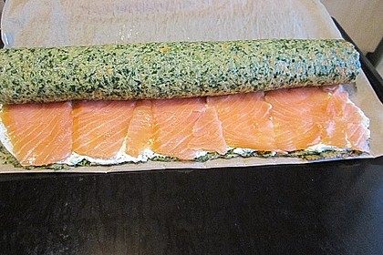 Lachsrolle mit Spinat und Frischkäse 3
