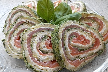 Lachsrolle mit Spinat und Frischkäse 2