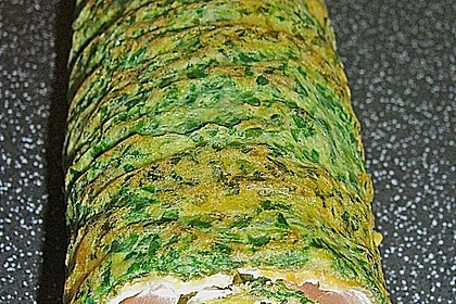 Lachsrolle mit Spinat und Frischkäse 100
