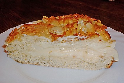 Großmutters Bienenstich 14