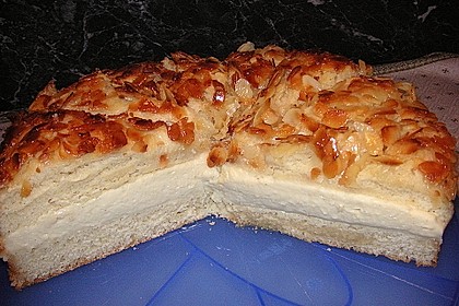 Großmutters Bienenstich 7