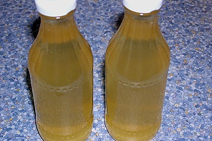 Holunderbl&uuml;tensirup 1