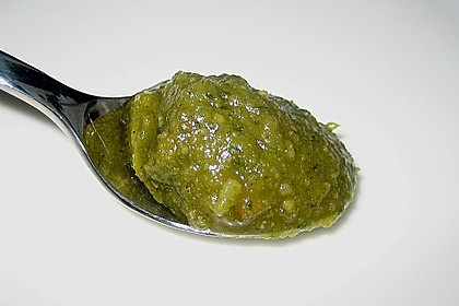 Basilikumpesto 18