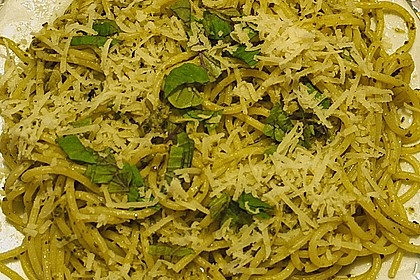 Basilikumpesto 30