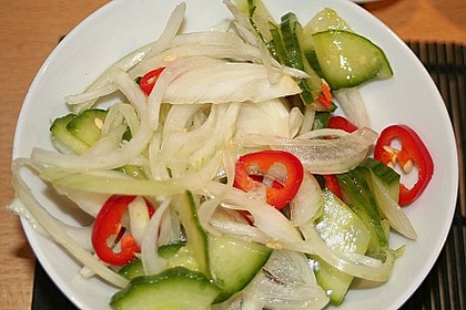 Thail&auml;ndischer Gurkensalat 2