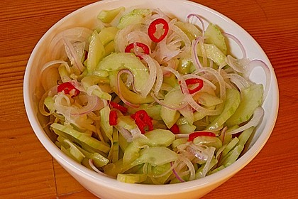 Thail&auml;ndischer Gurkensalat 6