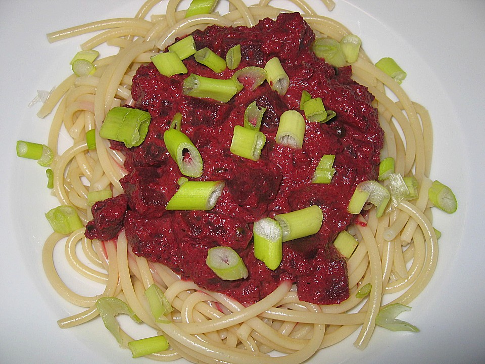Spaghetti mit Rote Bete - Sauce (Rezept mit Bild) | Chefkoch.de