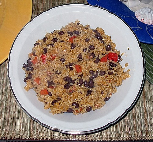 Reis mit schwarzen Bohnen (Rezept mit Bild) von Tanny07 | Chefkoch.de