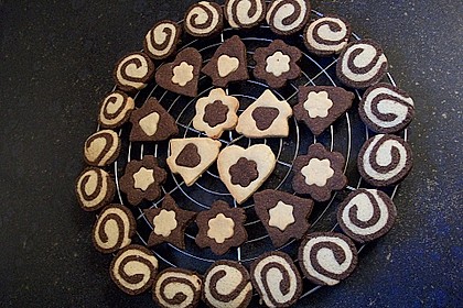 Schwarz Weiss Gebäck 23