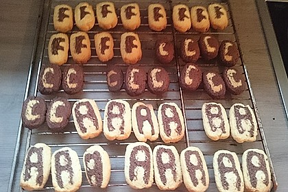 Schwarz Weiss Gebäck 31