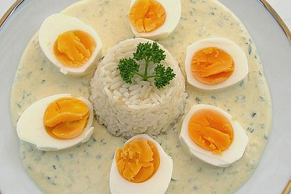 Eier in Senfsosse