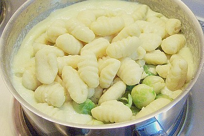 Gnocchi mit Rosenkohl 2