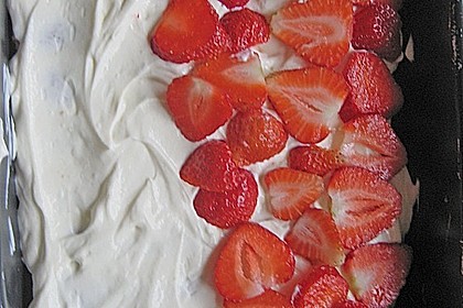 Erdbeertiramisu 12