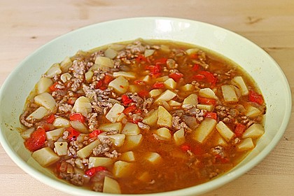 Serbische Kartoffelsuppe 4