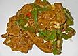 Rindfleischstreifen mit Paprika im Wok