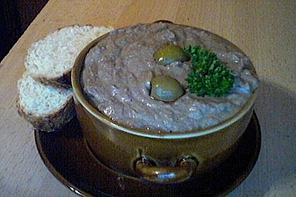 Crostini mit H&auml;hnchen - Sardellen - Leber 1