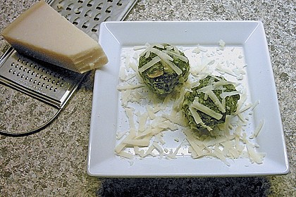 Spinatknödel 15