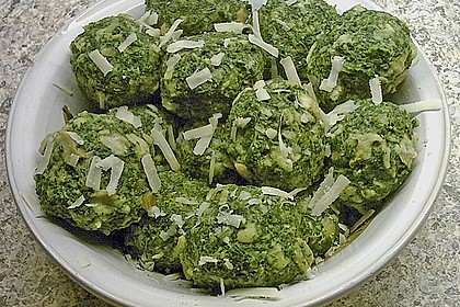 Spinatknödel 9