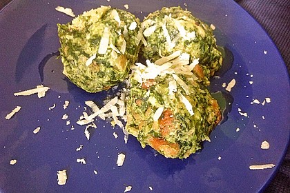 Spinatknödel 23