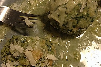 Spinatknödel 21