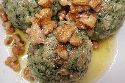 Spinatknödel 10