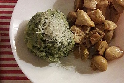Spinatknödel 28