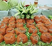Gef&uuml;llte Tomaten mit Hackfleisch (Bild)