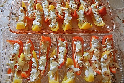 Paprikaschiffchen mit Frischk&auml;se 17