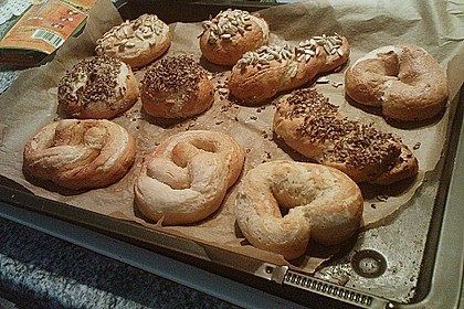 Laugenbrezel 10