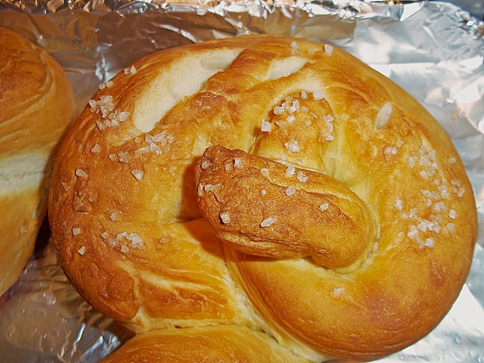 Laugenbrezel (Rezept mit Bild) von MSchilling | Chefkoch.de