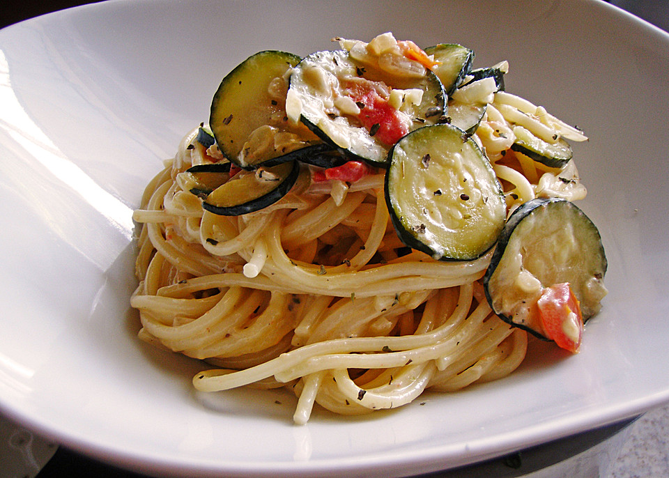Spaghetti Auflauf Mit Zucchini — Rezepte Suchen