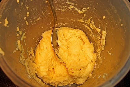 Griessnockerl (Suppeneinlage) 40
