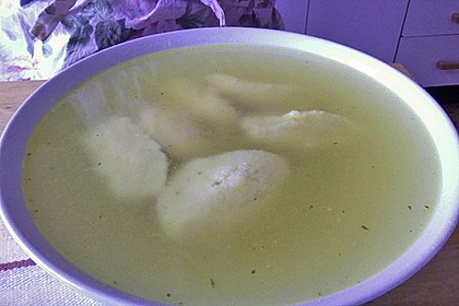 Griessnockerl (Suppeneinlage) 43