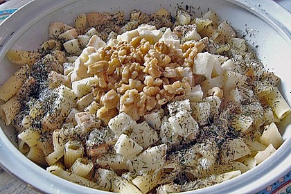 Penne mit Birnen, Taleggio und Waln&uuml;ssen 1
