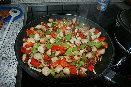Bratwurstb&auml;llchen - Gulasch mit Paprika 1