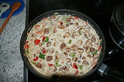 Bratwurstb&auml;llchen - Gulasch mit Paprika 2