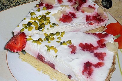 Joghurttorte mit Beeren 1